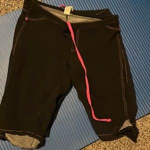 2 pairs of womens shorts